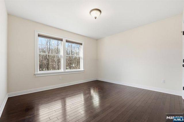 252 4th Avenue, Westwood, NJ 07675