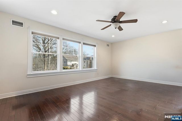 252 4th Avenue, Westwood, NJ 07675