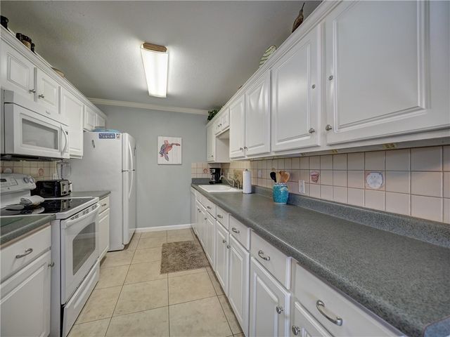 15005 Windward Dr 111, Corpus Christi, TX 78418
