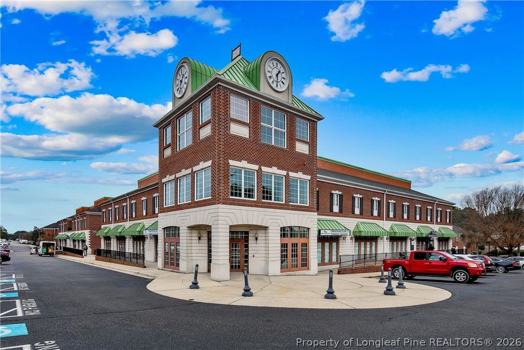 2153 Valleygate Drive 101, Fayetteville, NC 28304 — exterior
