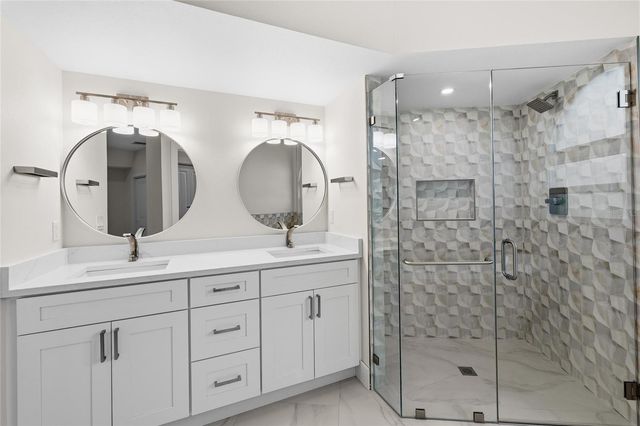 1801 LAURENCE COURT, Clearwater, FL 33764