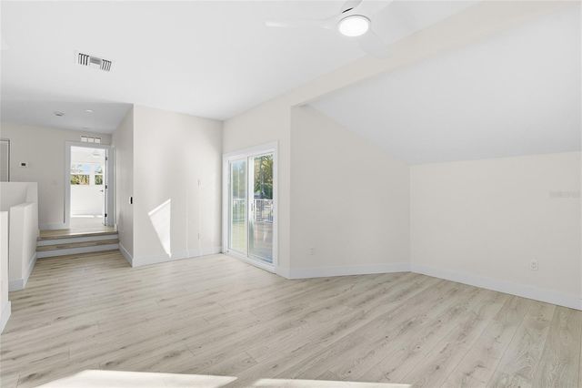 1801 LAURENCE COURT, Clearwater, FL 33764