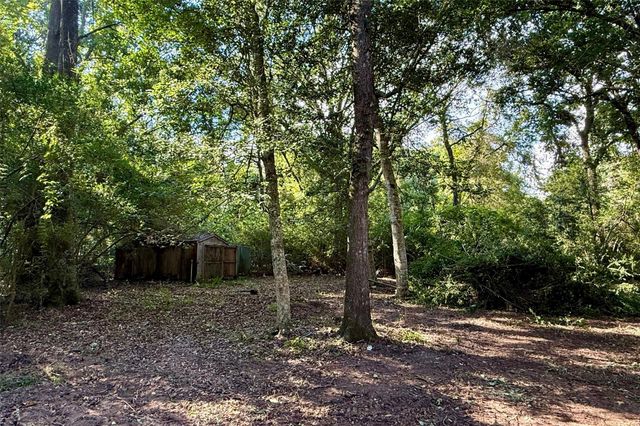 318 County Road 4704, Dayton, TX 77535