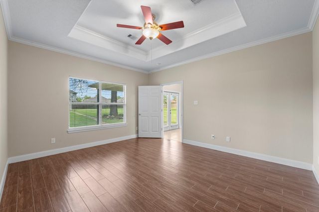 13003 Point Aquarius Boulevard, Willis, TX 77318