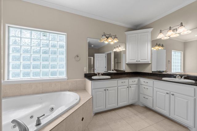 13003 Point Aquarius Boulevard, Willis, TX 77318