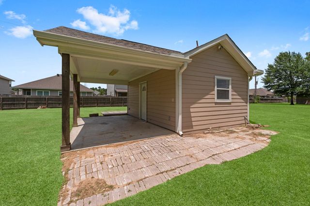 13003 Point Aquarius Boulevard, Willis, TX 77318