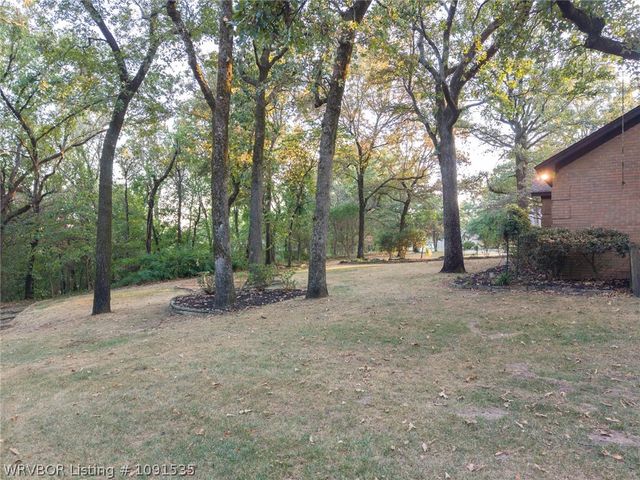 3535 Royal Scots Way, Fort Smith, AR 72908