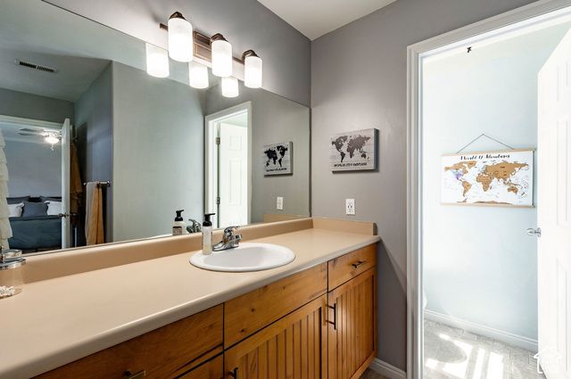 15045 S ROUND TREE LN, Draper, UT 84020