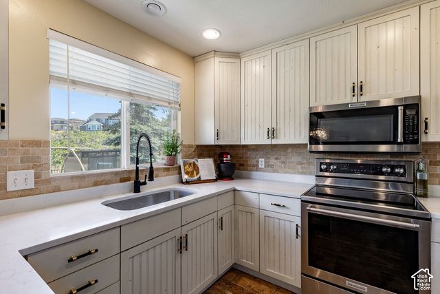 15045 S ROUND TREE LN, Draper, UT 84020