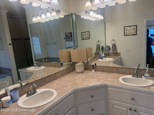 128 Seville Way, Madison, MS 39110