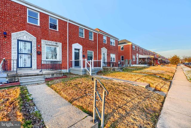 2123 GRAYTHORN RD, Middle River, MD 21220