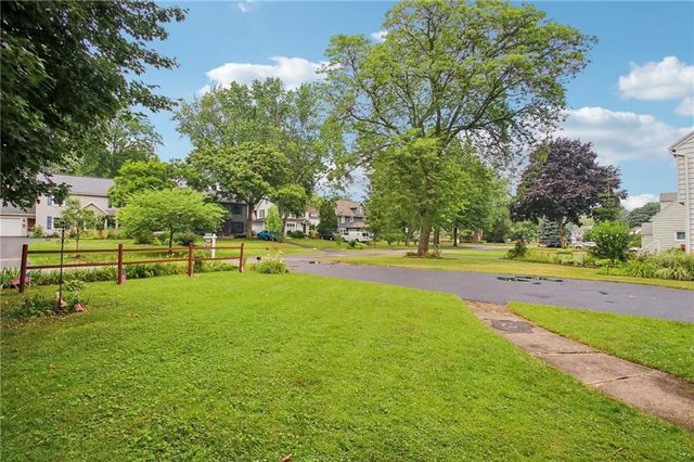 38 Kiniry Drive, Irondequoit, NY 14609