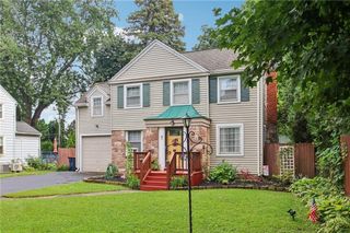 38 Kiniry Drive, Irondequoit, NY 14609