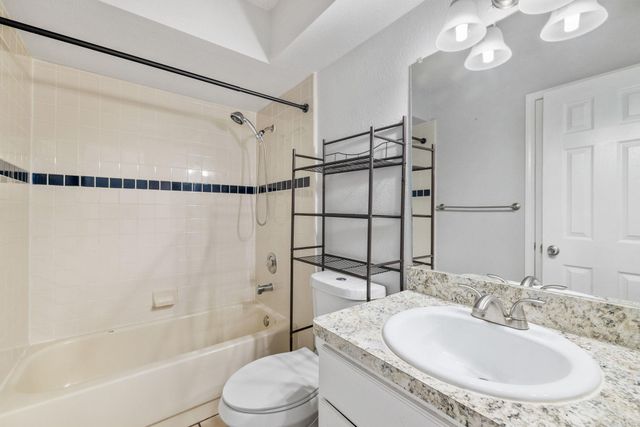 805 Sabinas CT, Georgetown, TX 78628