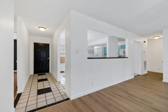 805 Sabinas CT, Georgetown, TX 78628