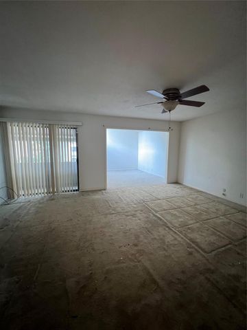 1558 Prairie Grove Drive, Houston, TX 77077