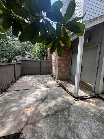 1558 Prairie Grove Drive, Houston, TX 77077