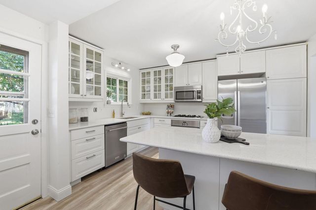 6305 Mildred Avenue, Edina, MN 55439