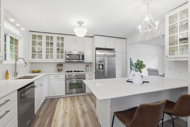 6305 Mildred Avenue, Edina, MN 55439