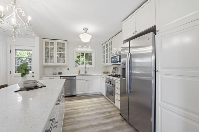 6305 Mildred Avenue, Edina, MN 55439