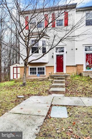 6 CAROB CT, Essex, MD 21221