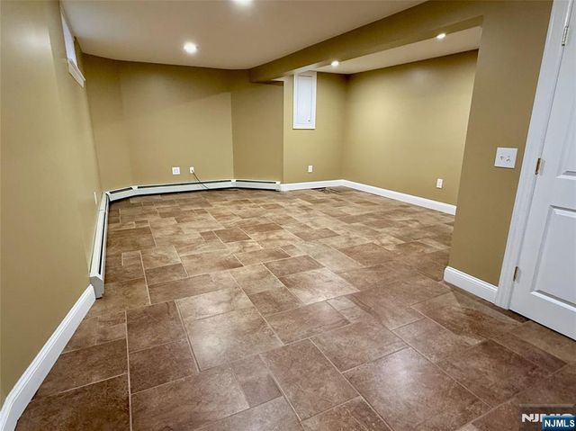 59 Laurel Avenue Right side, Kearny, NJ 07032