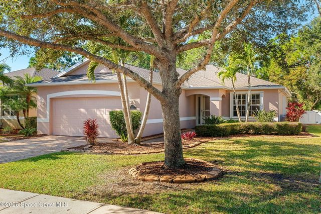 571 Gardendale Circle SE, Palm Bay, FL 32909