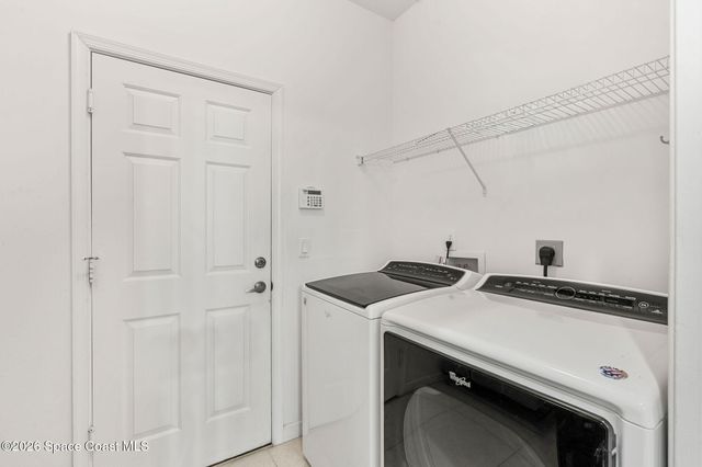 571 Gardendale Circle SE, Palm Bay, FL 32909