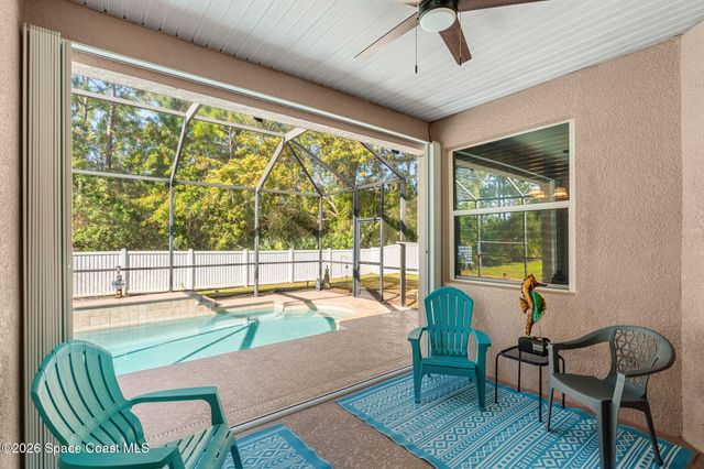 571 Gardendale Circle SE, Palm Bay, FL 32909