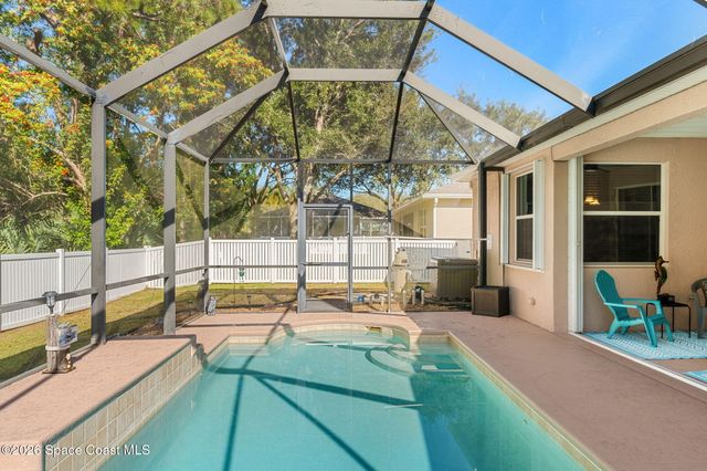 571 Gardendale Circle SE, Palm Bay, FL 32909