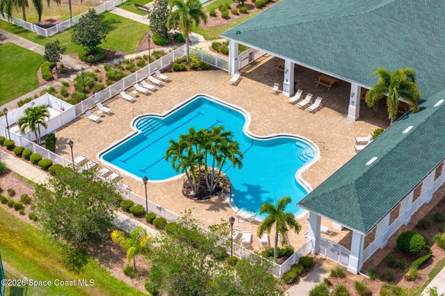 571 Gardendale Circle SE, Palm Bay, FL 32909