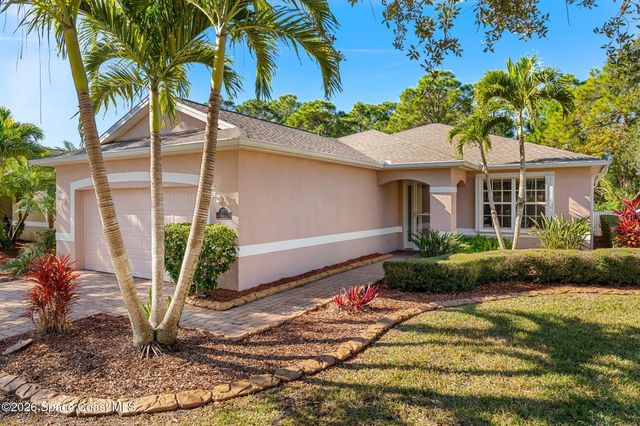 571 Gardendale Circle SE, Palm Bay, FL 32909