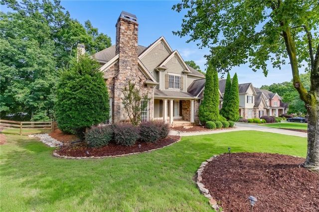 302 Beech Tree Hollow, Sugar Hill, GA 30518