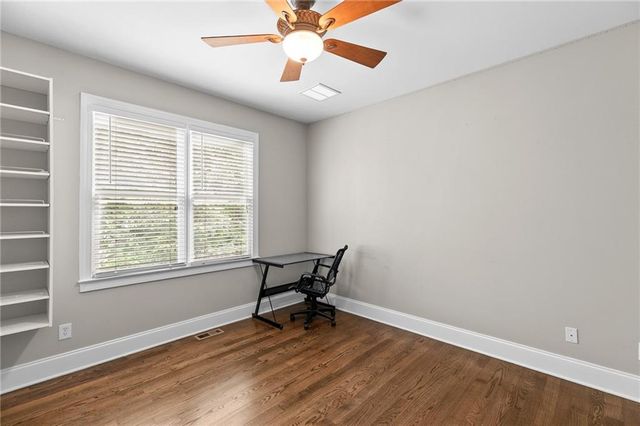 302 Beech Tree Hollow, Sugar Hill, GA 30518
