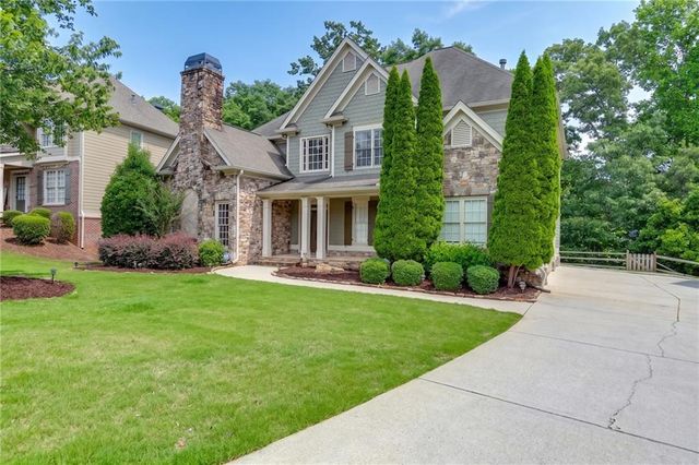 302 Beech Tree Hollow, Sugar Hill, GA 30518