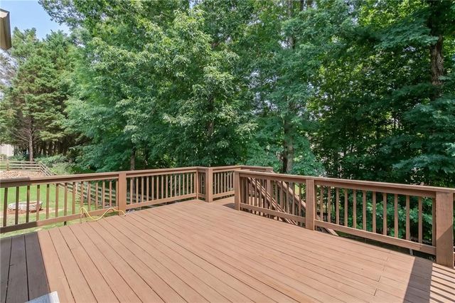 302 Beech Tree Hollow, Sugar Hill, GA 30518