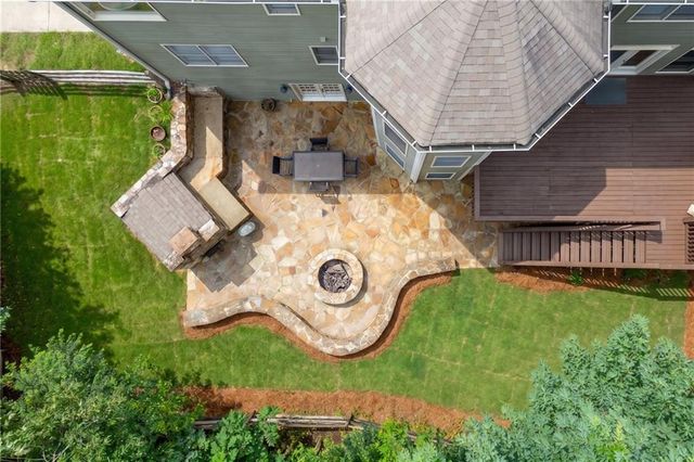 302 Beech Tree Hollow, Sugar Hill, GA 30518