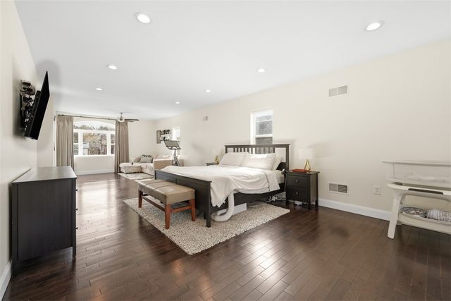 116 Ivy St, Edgewood, PA 15218