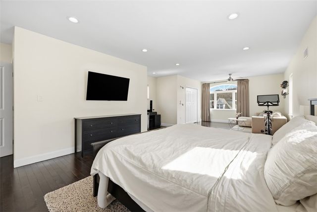 116 Ivy St, Edgewood, PA 15218