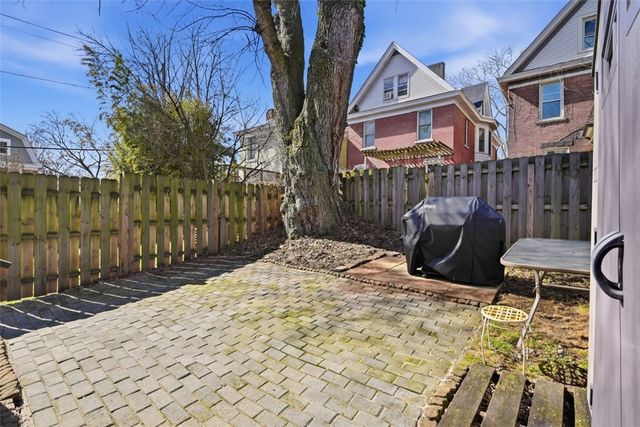 116 Ivy St, Edgewood, PA 15218