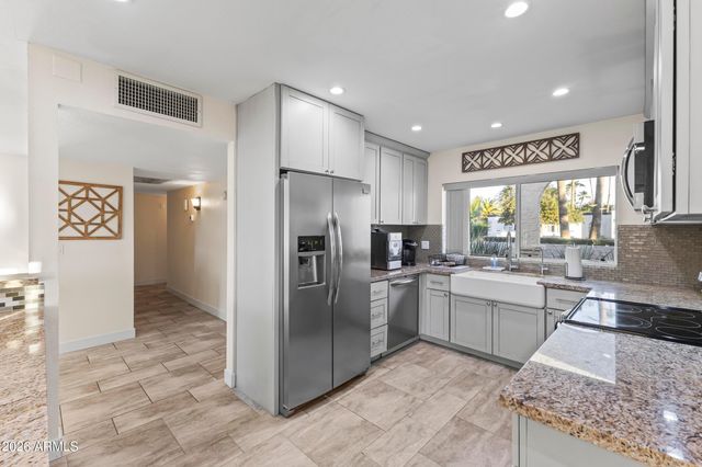 5245 E Acoma Drive, Scottsdale, AZ 85254