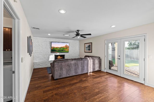 5245 E Acoma Drive, Scottsdale, AZ 85254