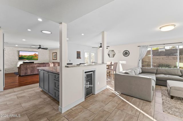 5245 E Acoma Drive, Scottsdale, AZ 85254