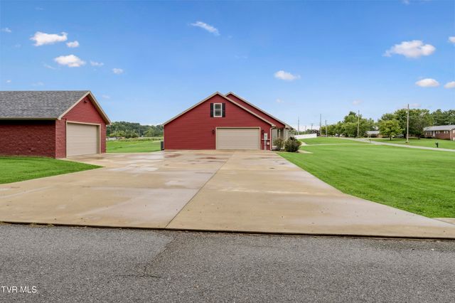 210 Raders Sidetrack Road, Greeneville, TN 37743