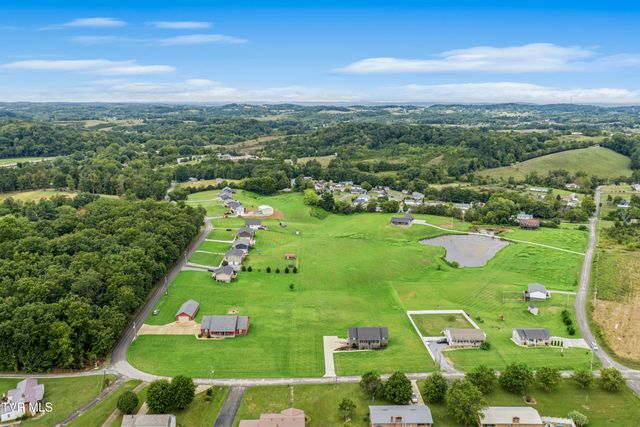 210 Raders Sidetrack Road, Greeneville, TN 37743