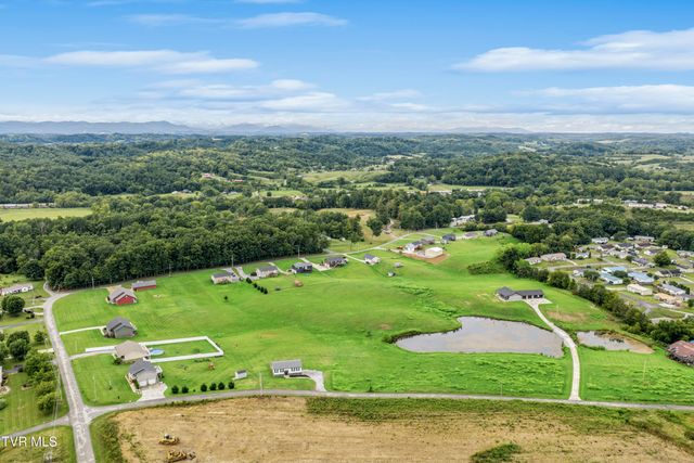 210 Raders Sidetrack Road, Greeneville, TN 37743