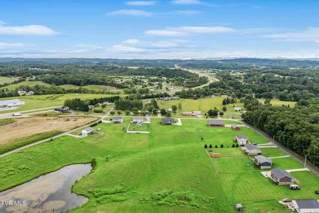 210 Raders Sidetrack Road, Greeneville, TN 37743