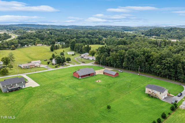 210 Raders Sidetrack Road, Greeneville, TN 37743