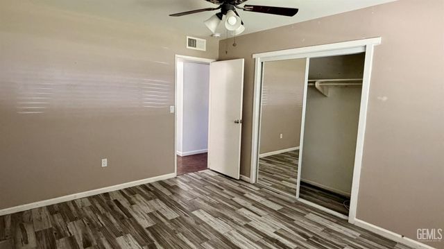 920 Cherry Hills Drive, Bakersfield, CA 93309