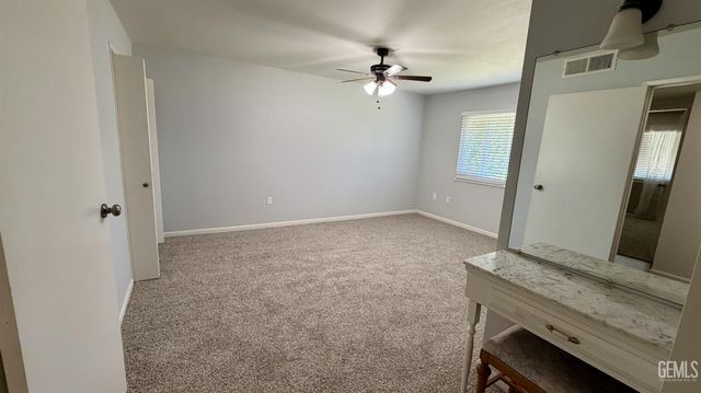 920 Cherry Hills Drive, Bakersfield, CA 93309